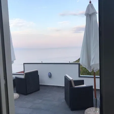 Luxury Terrazze E Vista Mare B&B *