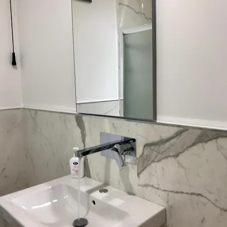 Luxury Terrazze E Vista Mare B&B