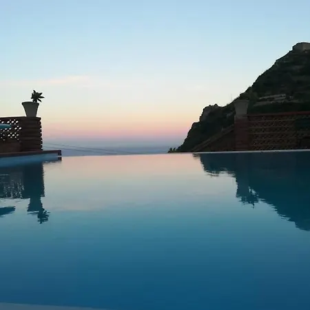 Luxury Terrazze E Vista Mare タオルミーナ