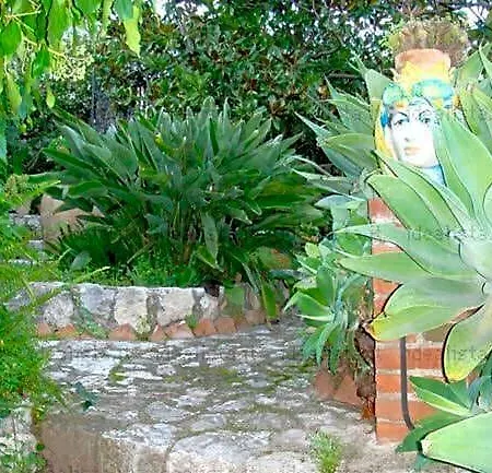 Bed and Breakfast Luxury Terrazze E Vista Mare Ταορμίνα
