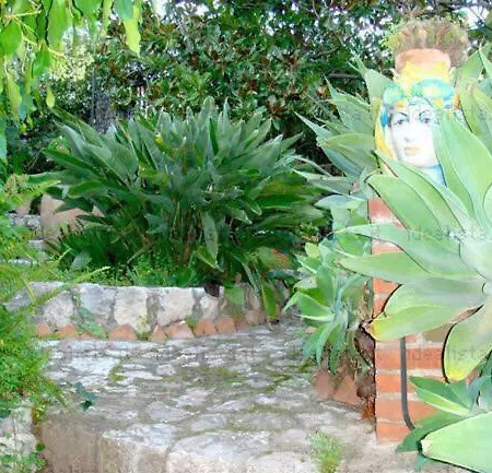 Luxury Terrazze E Vista Mare Bed & Breakfast 3*